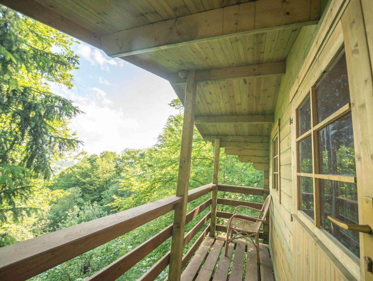 Bed and Breakfast Adventure Farm Store Экстерьер фото