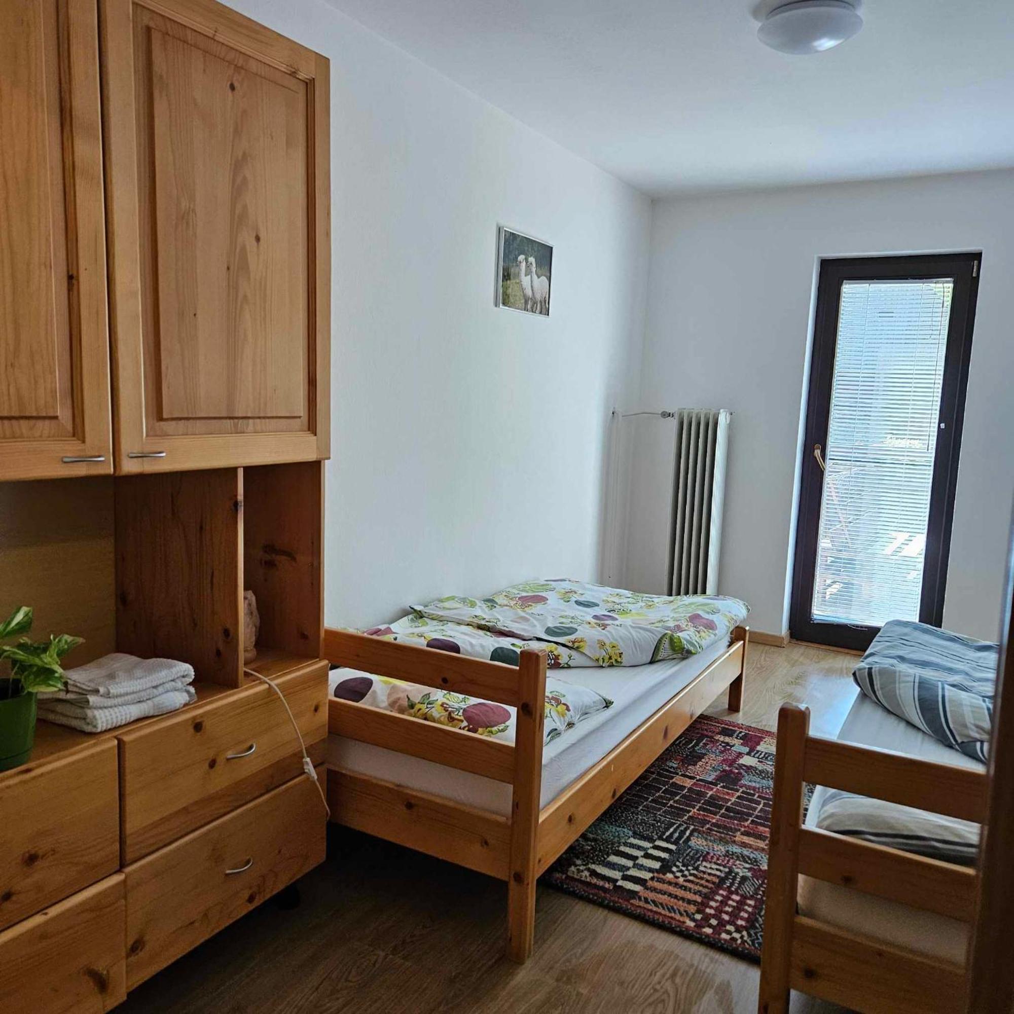 Bed and Breakfast Adventure Farm Store Экстерьер фото