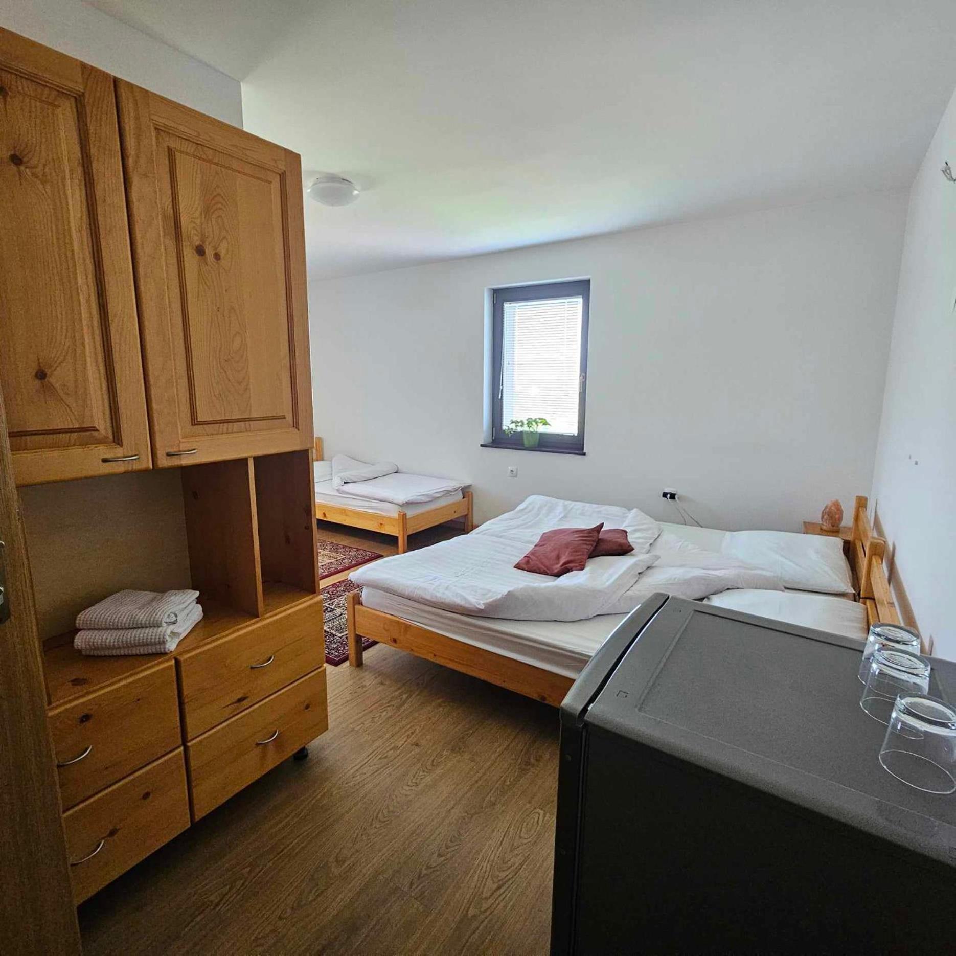 Bed and Breakfast Adventure Farm Store Экстерьер фото