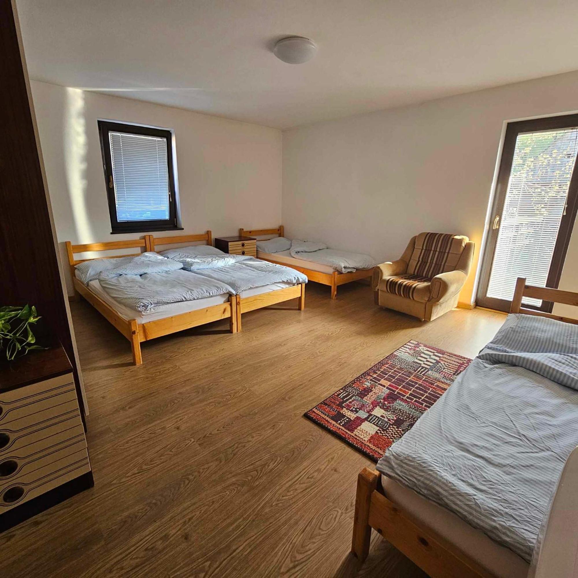 Bed and Breakfast Adventure Farm Store Экстерьер фото
