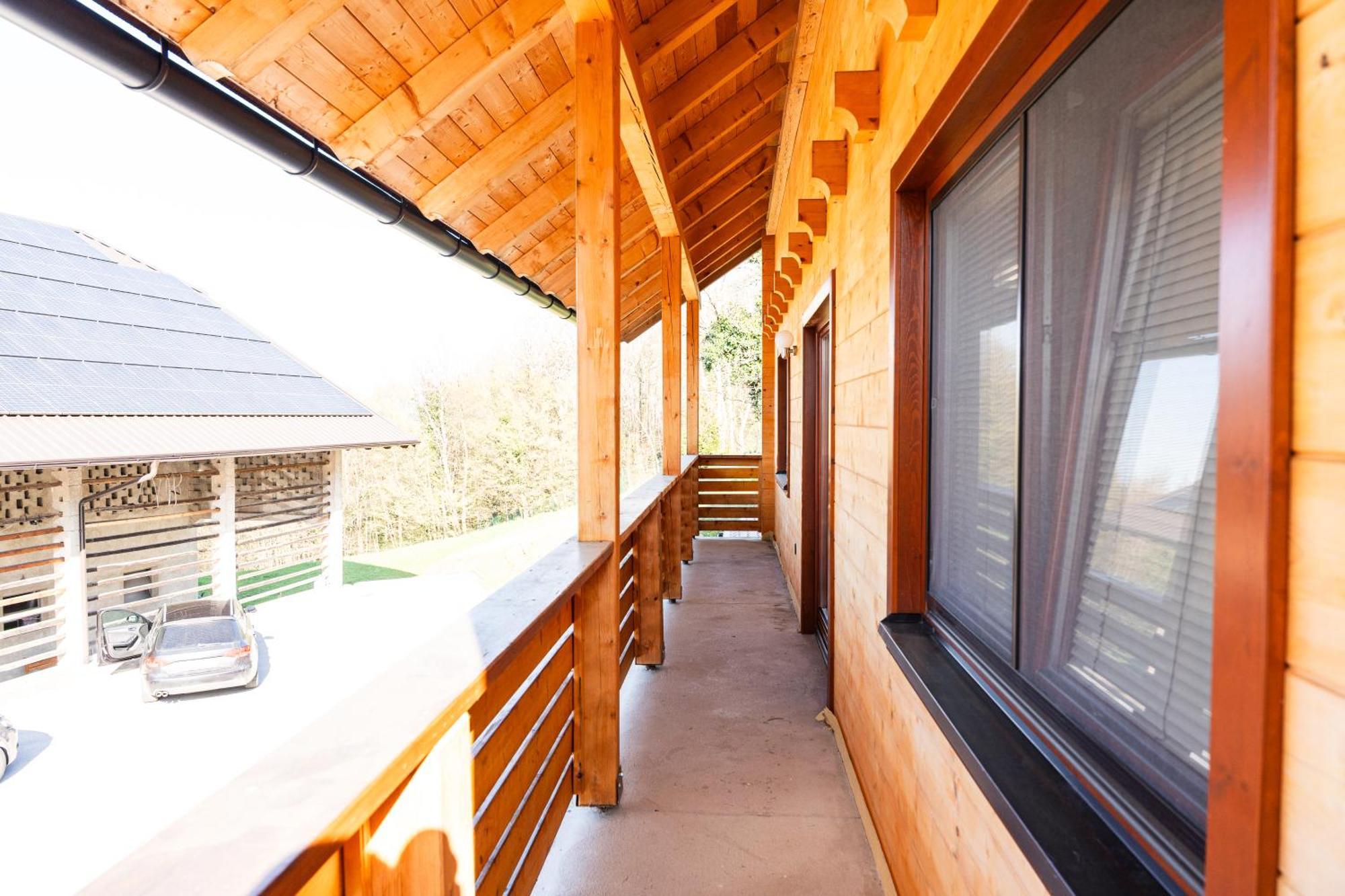 Bed and Breakfast Adventure Farm Store Экстерьер фото